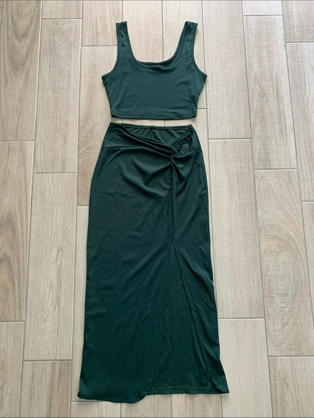 SHEIN Dark Green Twist-Front Maxi Skirt With Matching Top - Women’s M